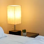 Garden-Eden Apartment